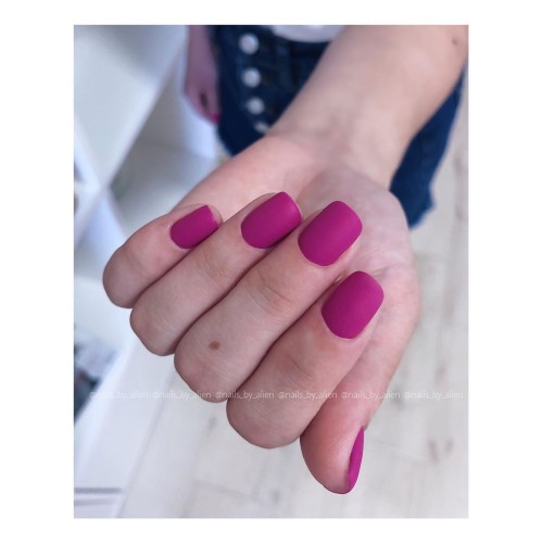 Гель-лак Komilfo Deluxe Series №D091 (пурпурно-розовый, эмаль), 8 мл