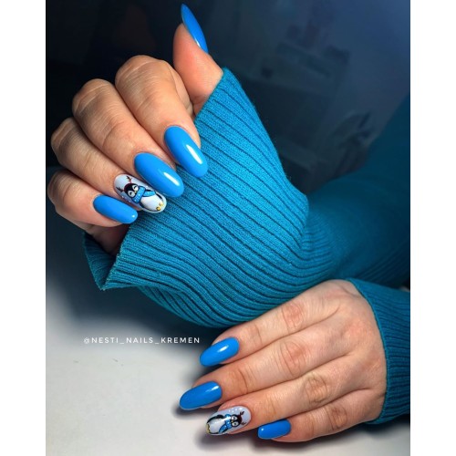 Гель-лак Komilfo Deluxe Series №D131 (насыщенный голубой, эмаль), 8 мл