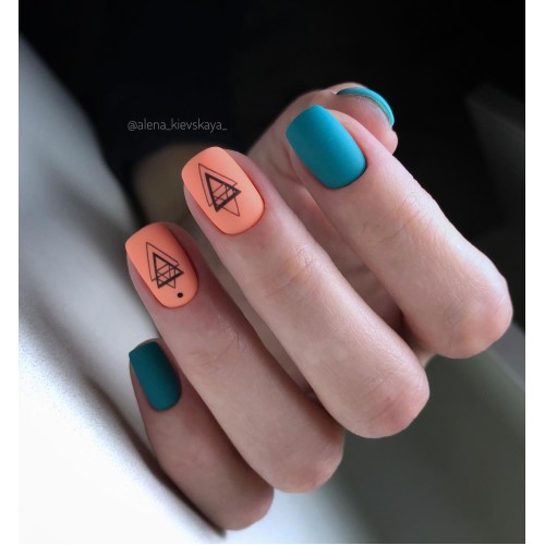 Гель-лак Komilfo Deluxe Series №D151 (темный бирюзово-зеленый, эмаль), 8 мл