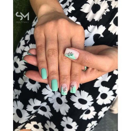 Гель-лак Komilfo Deluxe Series №D161 (бирюзово-мятный, эмаль), 8 мл