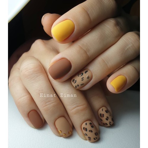 Гель-лак Komilfo Deluxe Series №D215 (коричневый, эмаль), 8 мл