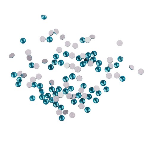 Komilfo rhinestones Blue zircon, size 6 (pack of 100) Komilfo rhinestones Blue zircon, size 6 (pack of 100)