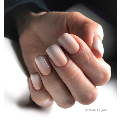 Гель-лак Komilfo Deluxe Series №D012 (темно-нюдовый, эмаль), 8 мл