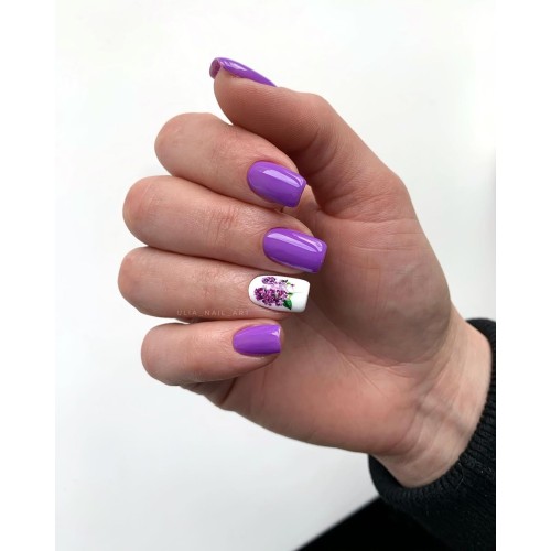 Гель-лак Komilfo Deluxe Series №D122 (насыщенный сиреневый, эмаль), 8 мл