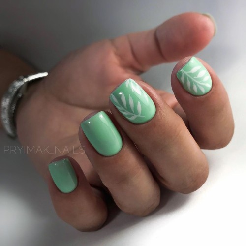 Гель-лак Komilfo Deluxe Series №D162 (снежная мята, эмаль), 8 мл