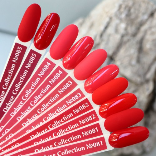 Гель-лак Komilfo Deluxe Series №D082 (классический красный, эмаль), 8 мл