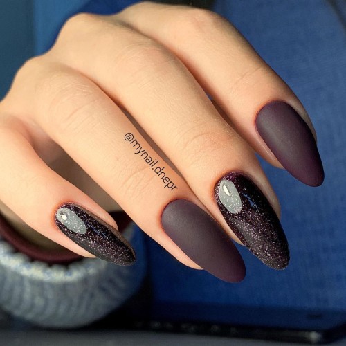 Gel polish Komilfo Deluxe Series D101 (dark purple, enamel), 15 ml