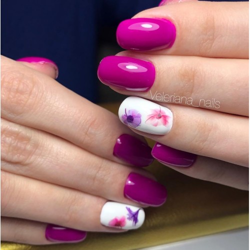 Gel Polish Komilfo Deluxe Series D264 (raspberry fuchsia, enamel), 15 ml